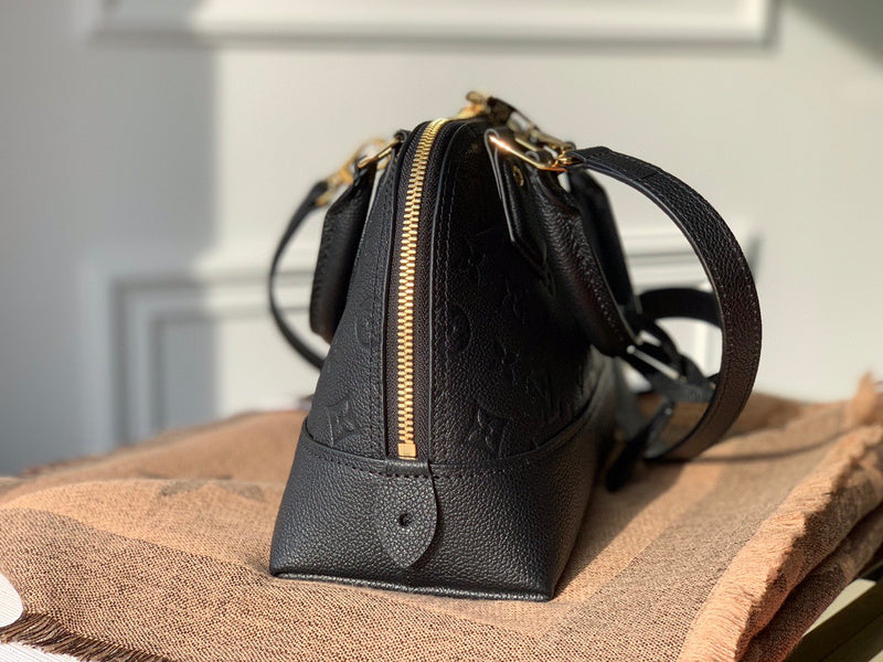 LOV2 Bags - Luxurious Bags  1766