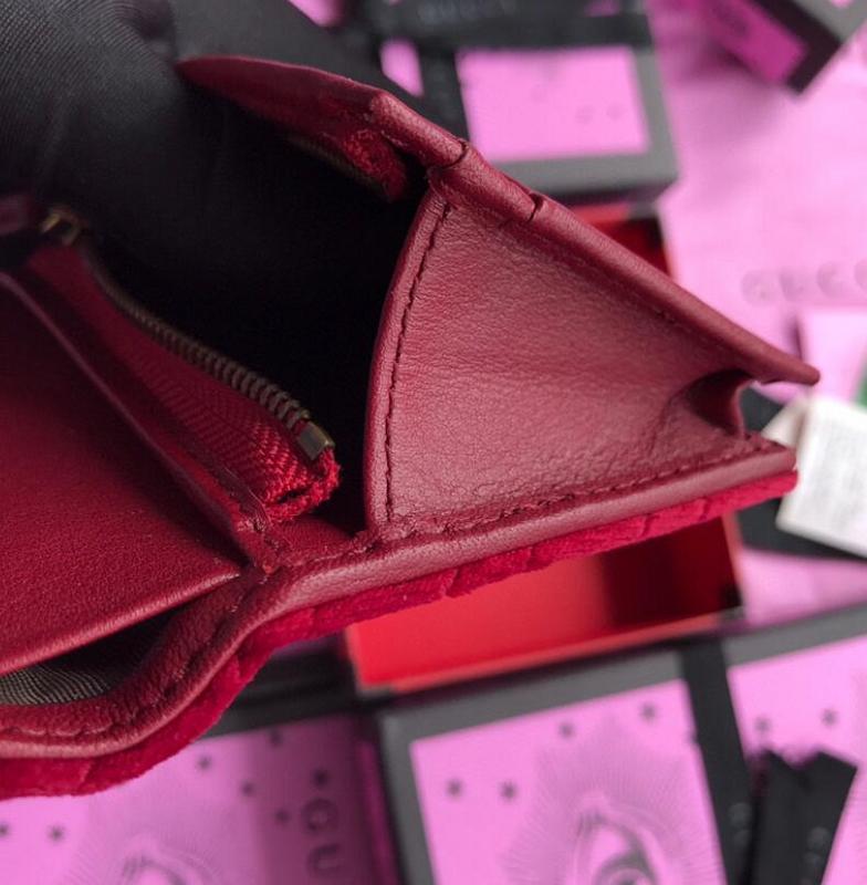 SAMC - Mix Wallets - 217