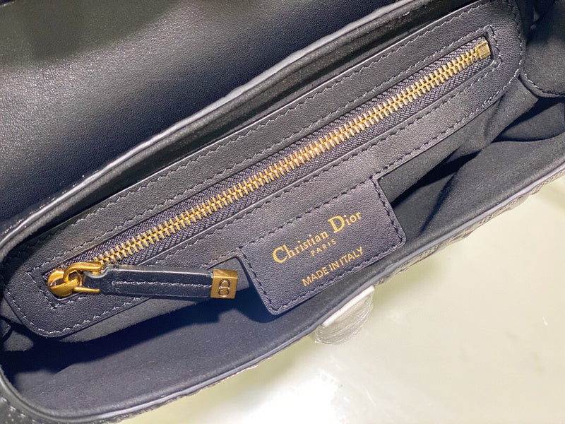 ELE - Dir Bags - 1835