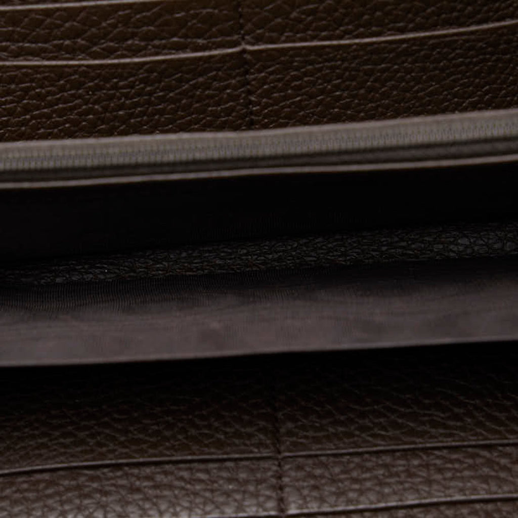Gucci Zip around