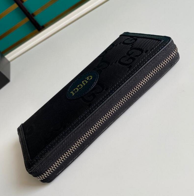 SAMC - Mix Wallets - 208