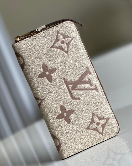 SAMC - Mix Wallets - 070