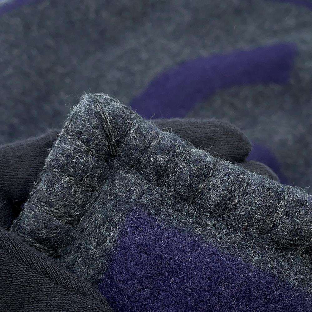CHANEL Logo/Circle Double Face Cushion Gray/Navy Wool 90% Cashmere10%
