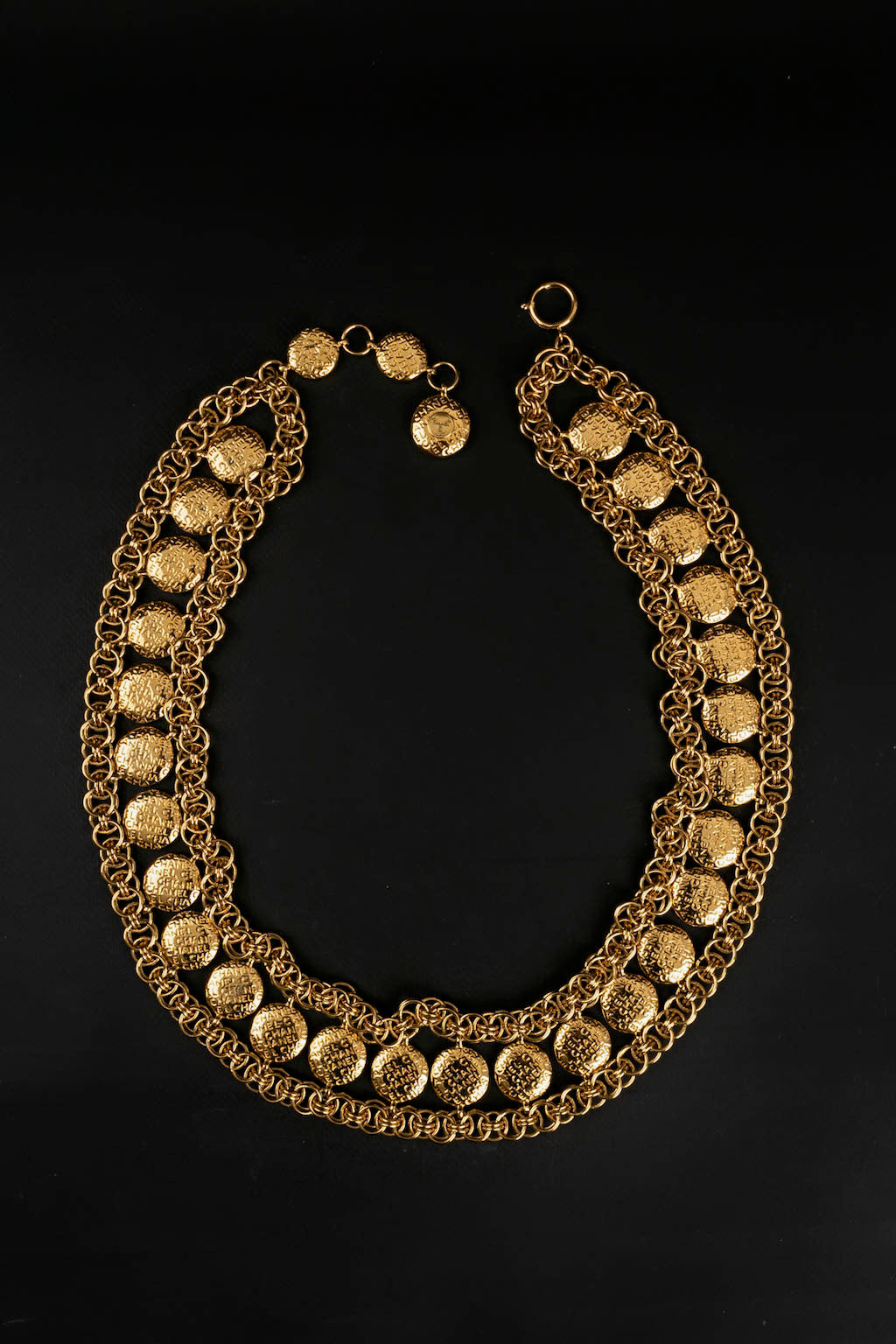 Ceinture en mÃƒÆ’Ã‚Â©tal dorÃƒÆ’Ã‚Â© Chanel