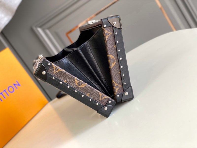 LOV2 Bags - Luxurious Bags  1557