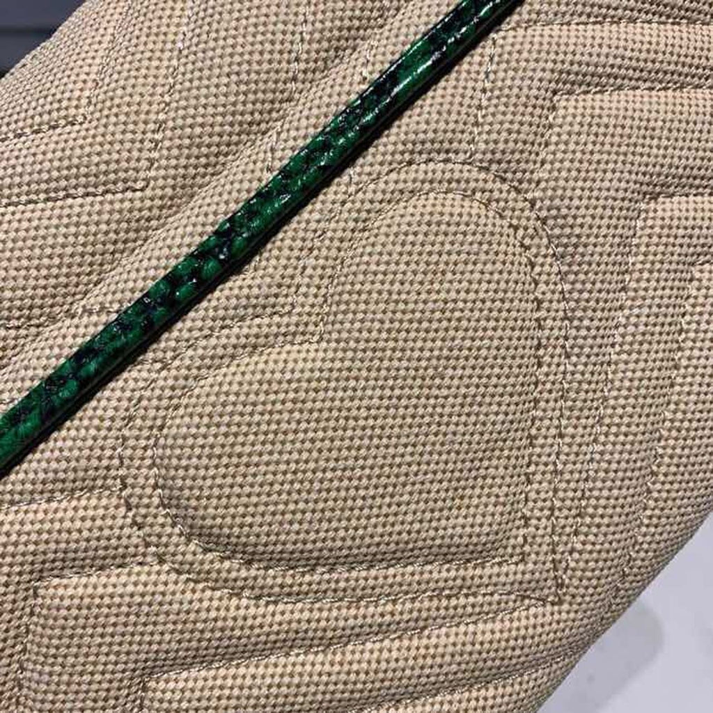 gg Marmont Raffia Straw Shoulder Bag Beige/Green gg Chevron Matelassé Raffia Effect Fabric For Women 10in/26cm gg  ‎443497