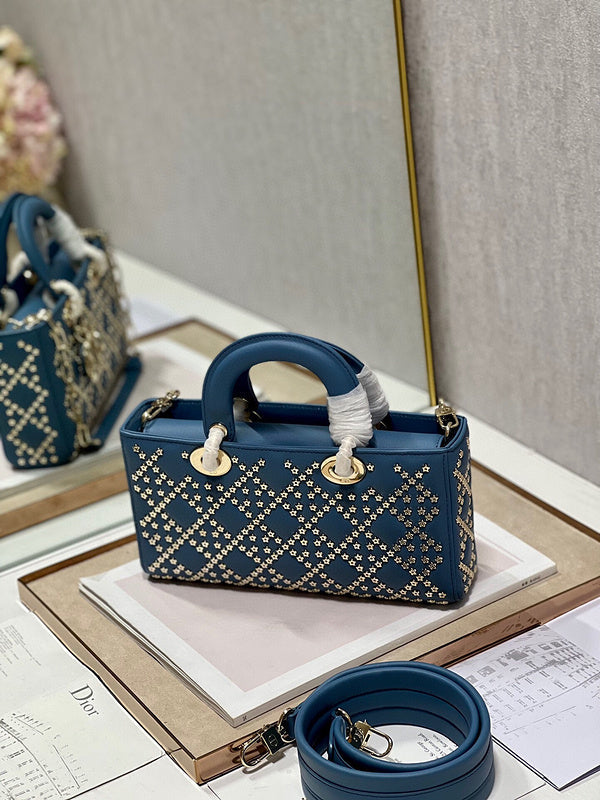 ELE - Dir Bags - 1820