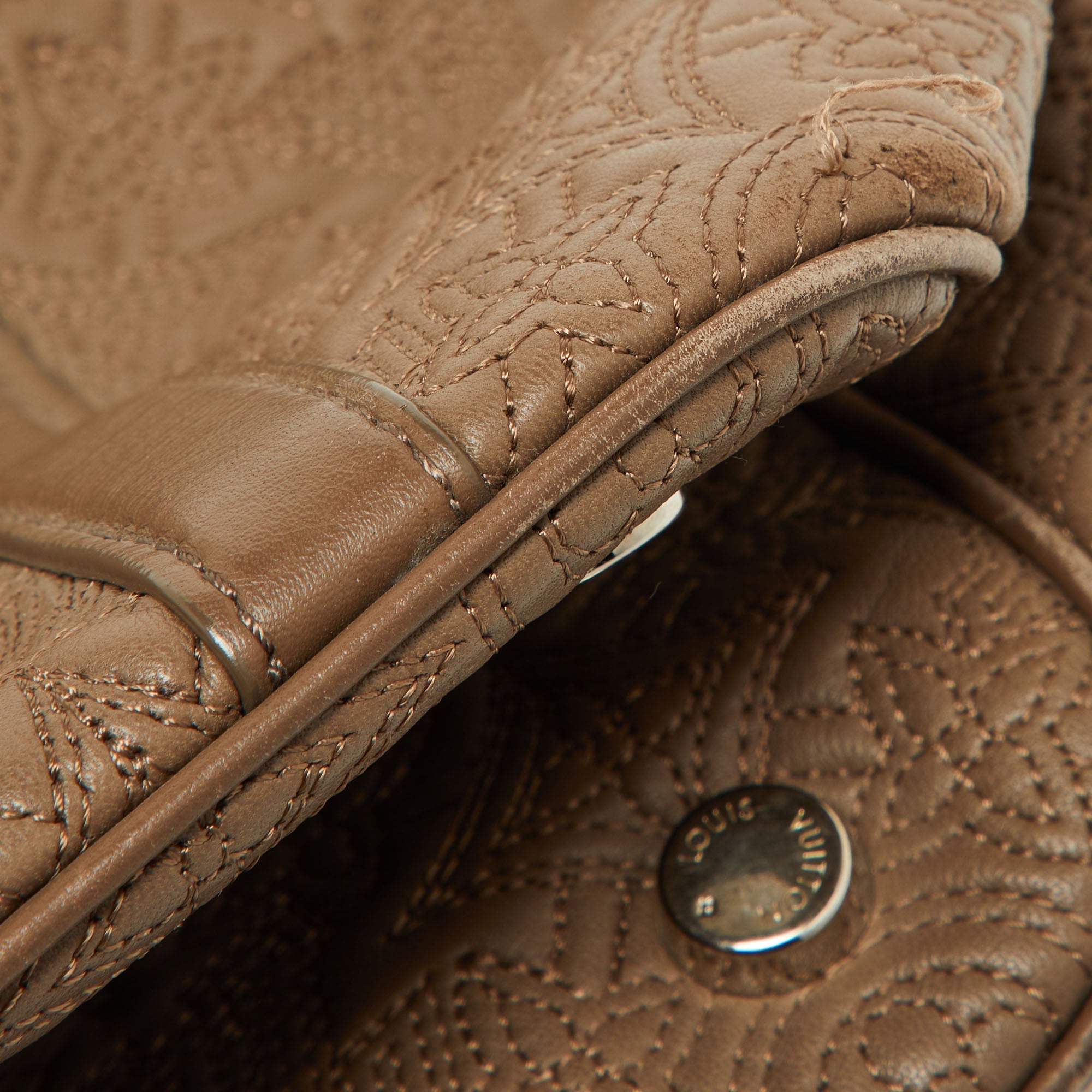 Louis Vuitton Gris Pearl Monogram Antheia Leather Ixia Mm Bag
