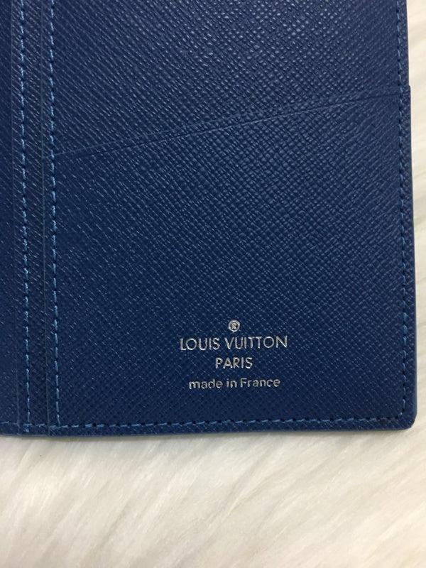 LOV2 Bags - Luxurious Bags  1721