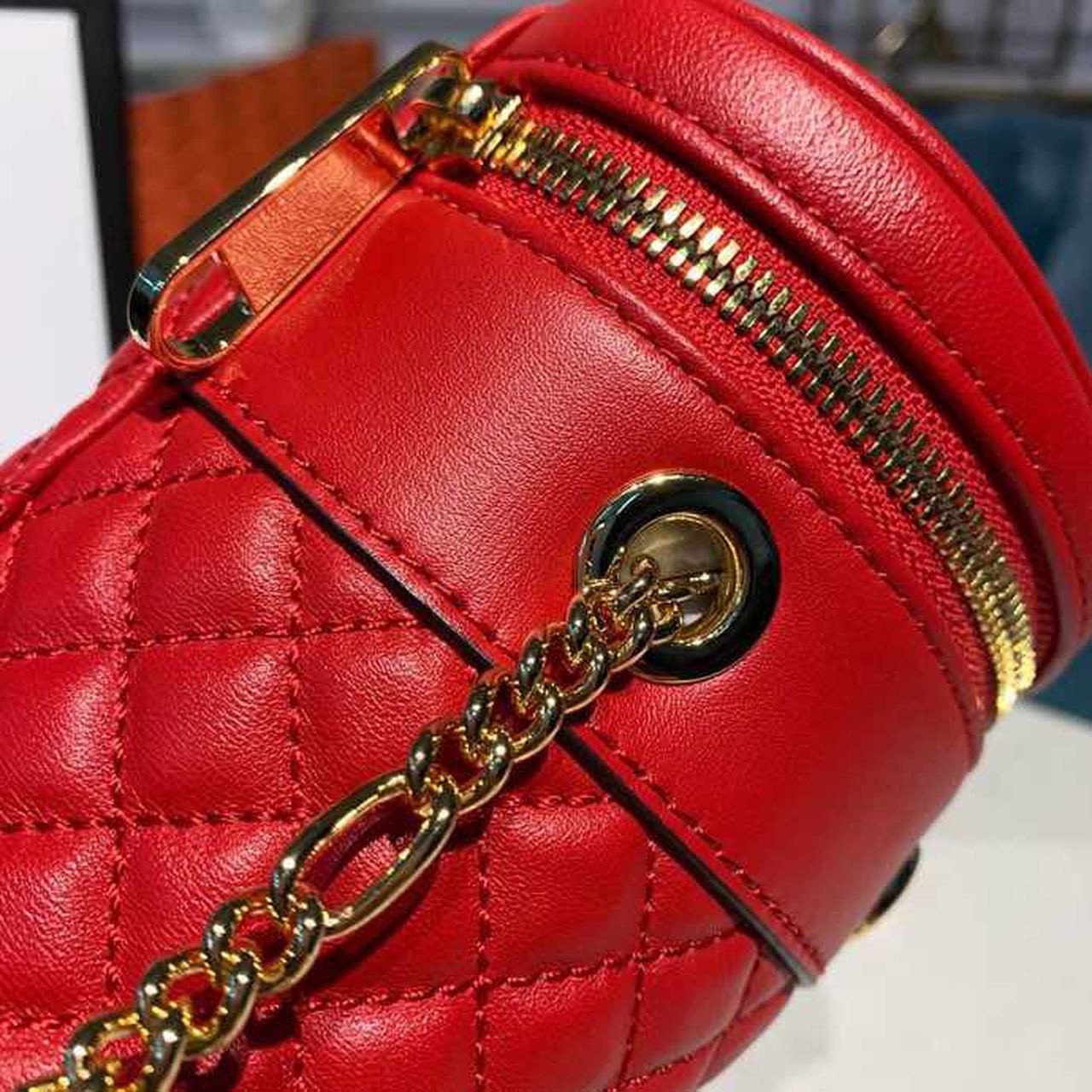 Glami LaGLAMIes Hibiscus Red Quilted Chain Belt Bag For Women 8in/21cm Glami