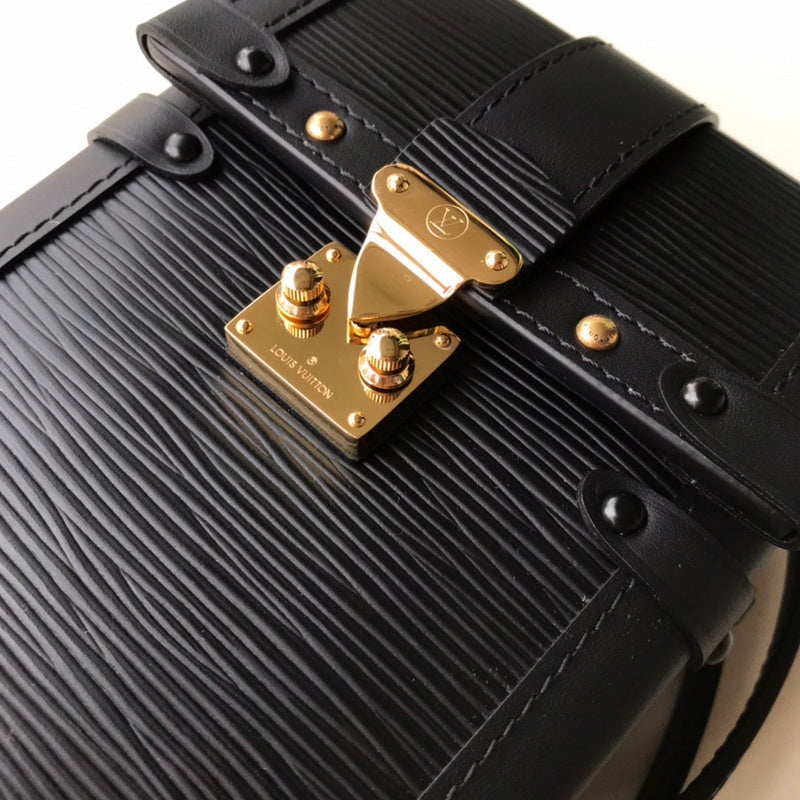 LOV2 Bags - Luxurious Bags  1610
