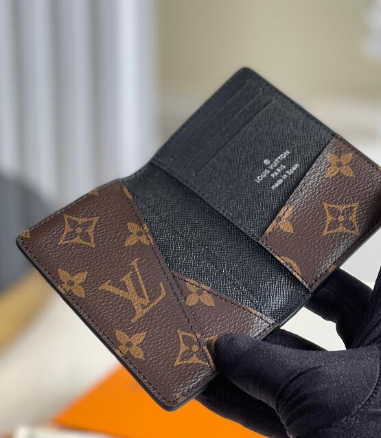 SAMC - Mix Wallets - 077