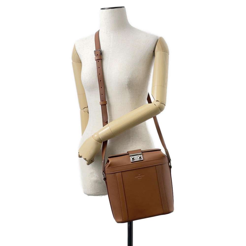 LOUIS VUITTON Nomade Porto Gemmells Brown Nomade・Leather
