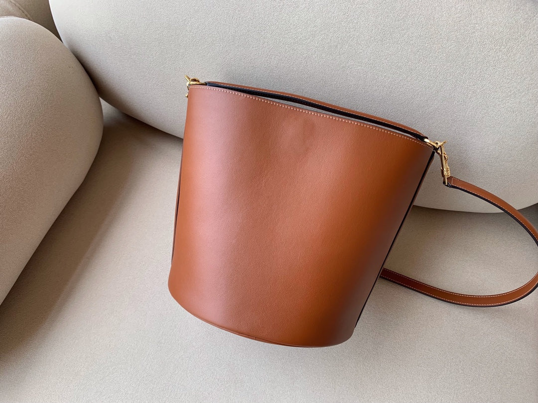 GLAMI Bucket 16 Bag Brown For Women 10in/25cm Ãƒâ€šÃ‚Â 195573CR4.04LU