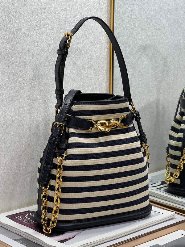 ELE - Dir Bags - 097
