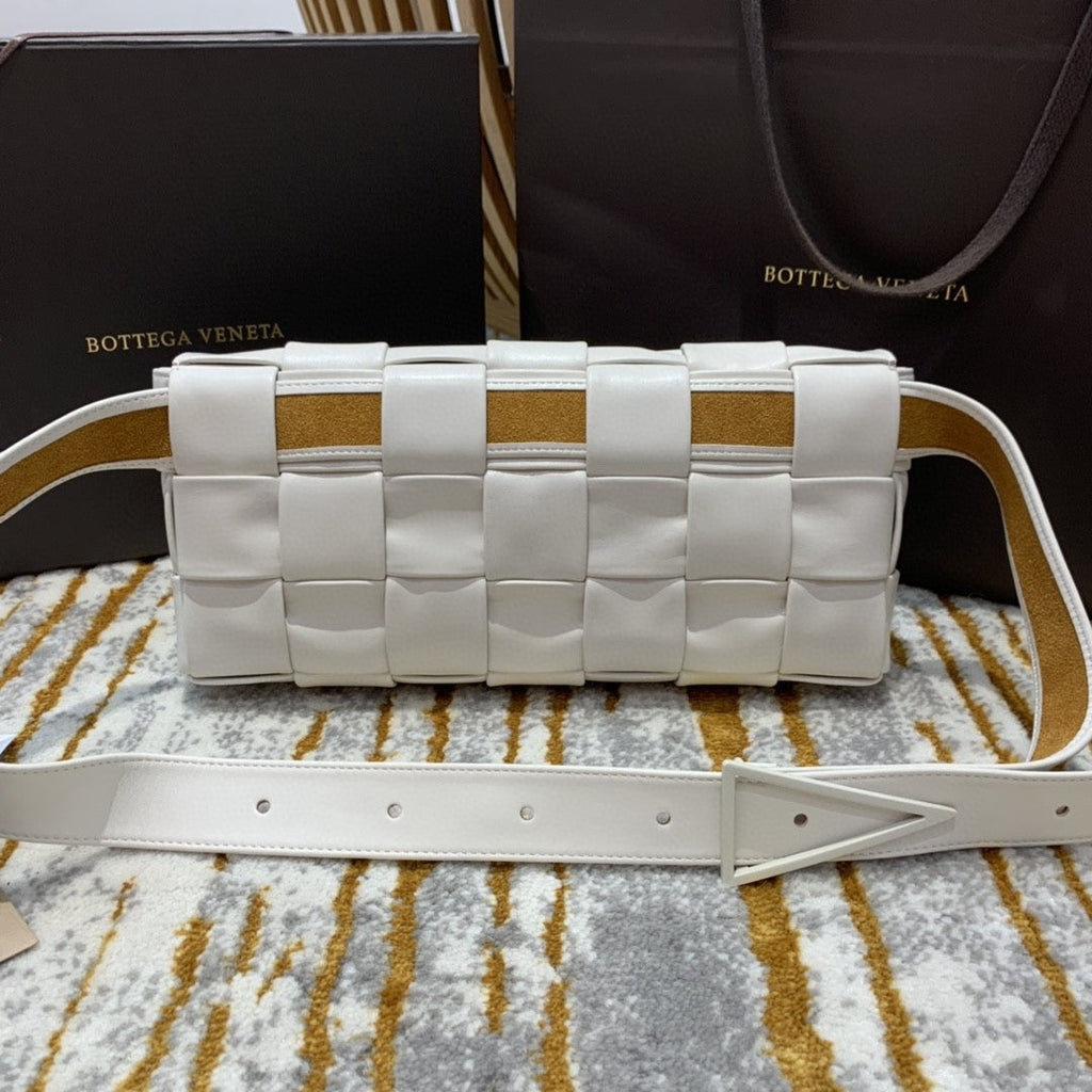 GLAMI Brick Cassette Bag For Women 11in/28cm In White