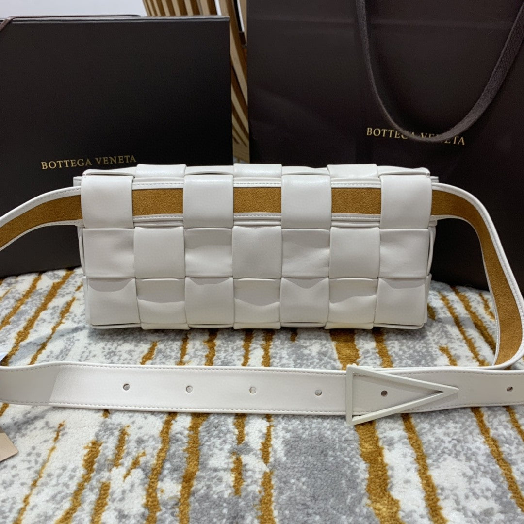 GLAMI Brick Cassette Bag For Women 11in/28cm In White