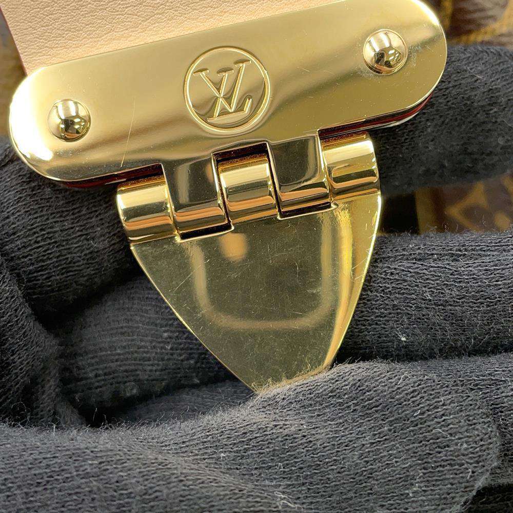 LOUIS VUITTON Monogram・Clutch Beige M46544 Monogram