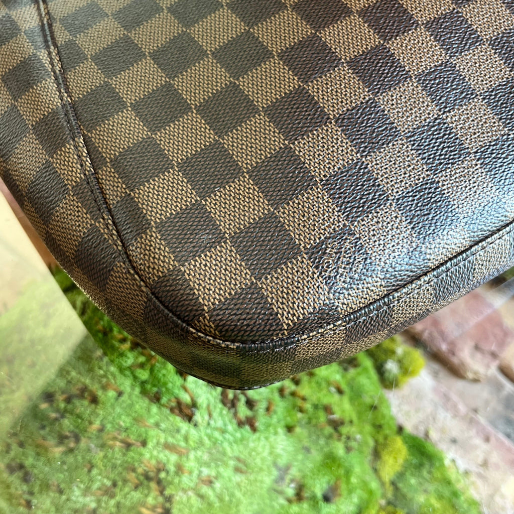 LOUIS VUITTON South Bank Besace Damier Ebene Canvas Crossbody Bag