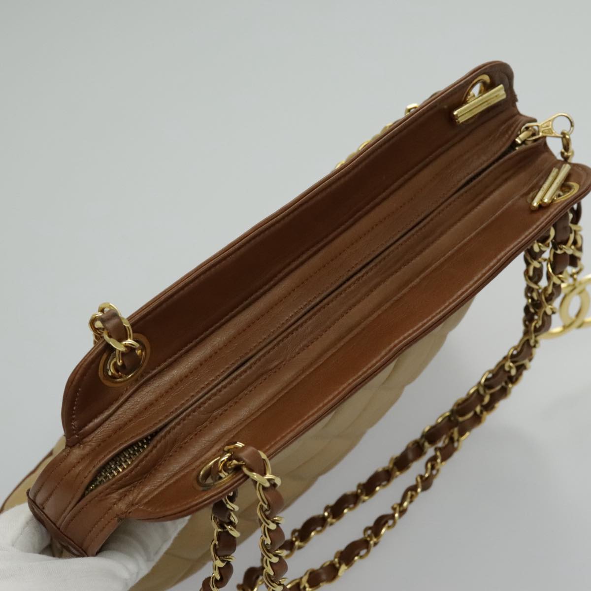 CHANEL Chain Shoulder Bag Lamb Skin Beige Gold CC 95932