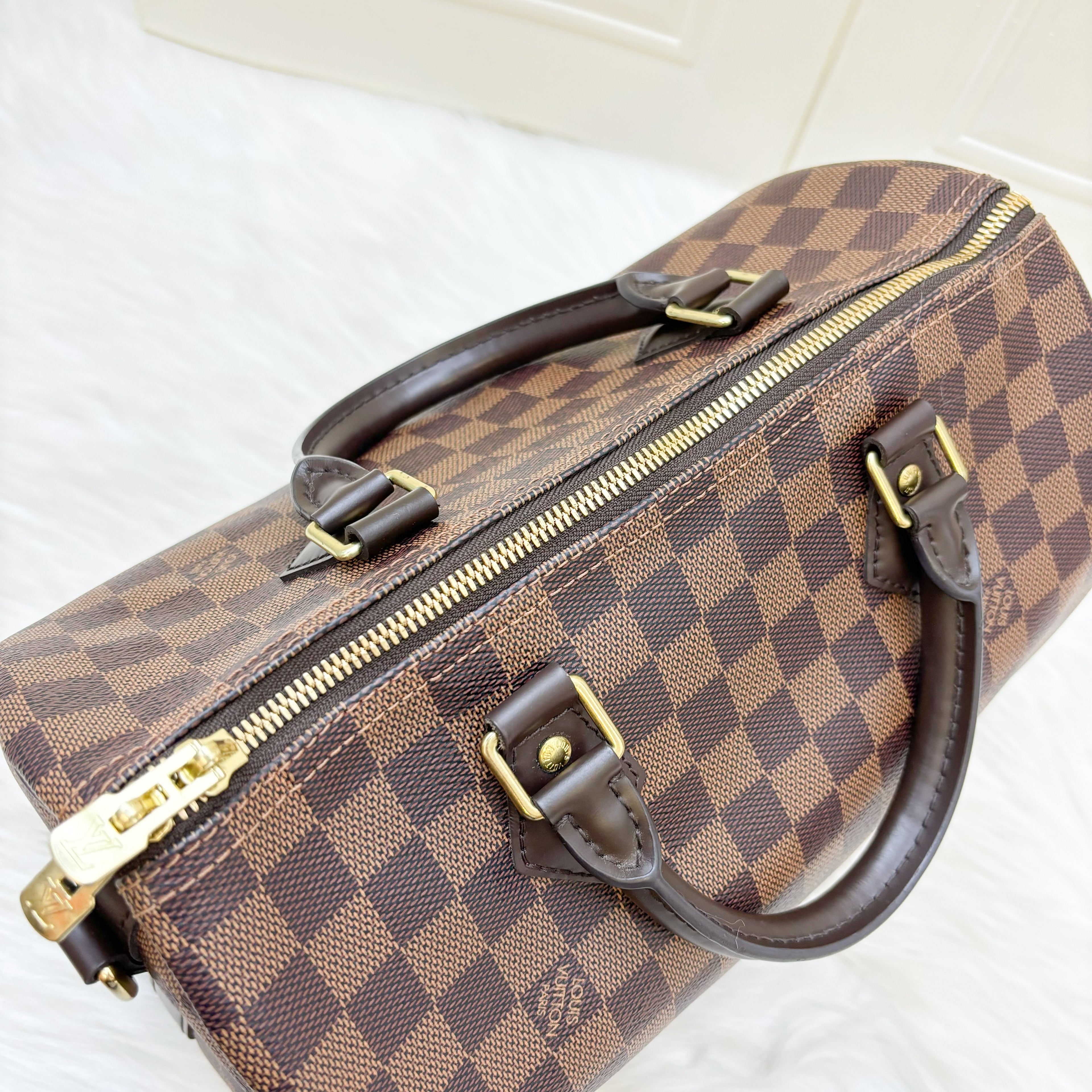 LV Speedy 30 Bandouliere in Damier Ebene Canvas GHW