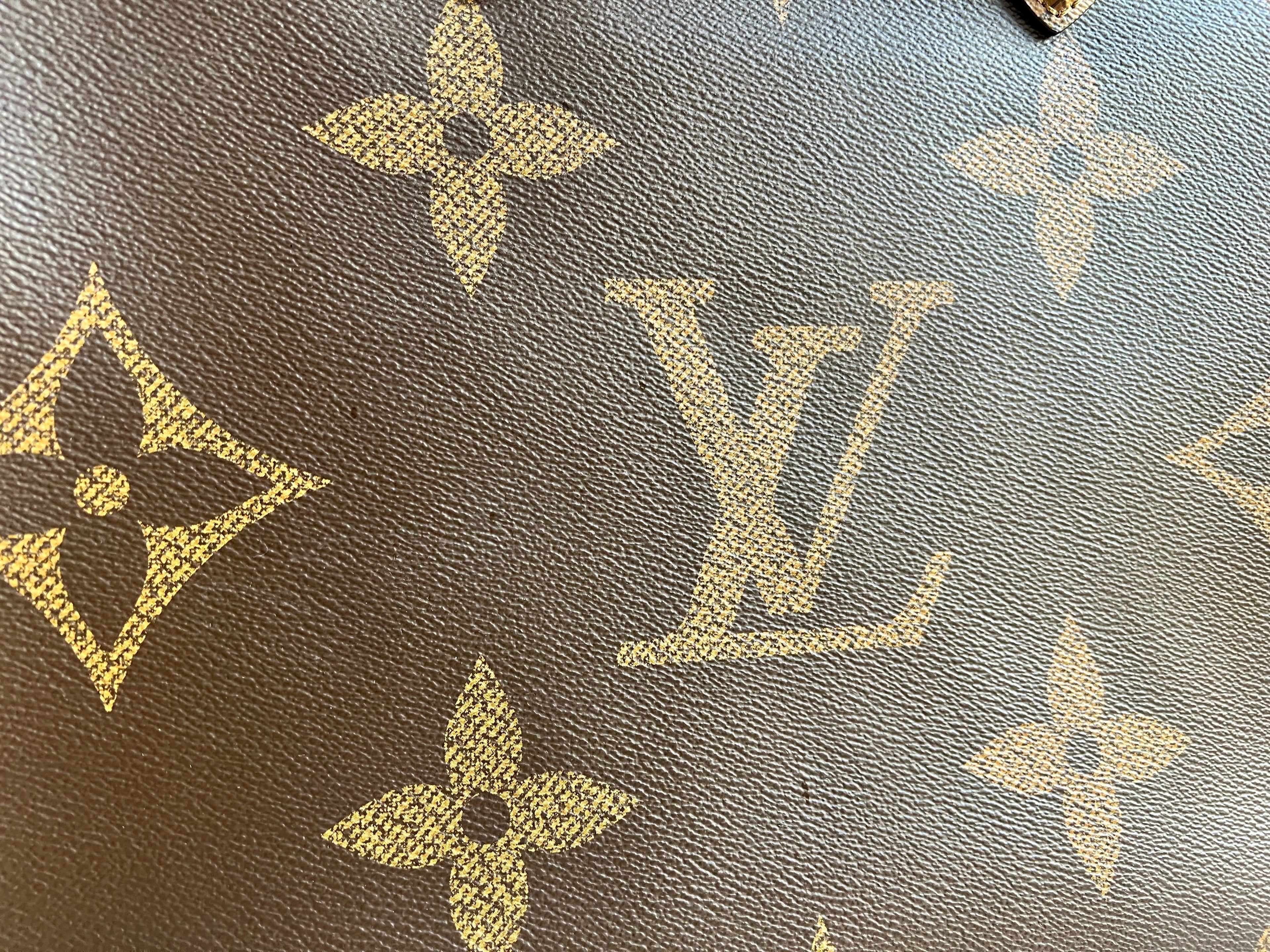 Louis Vuitton On the Go GM Monogram (RRP £2,380)