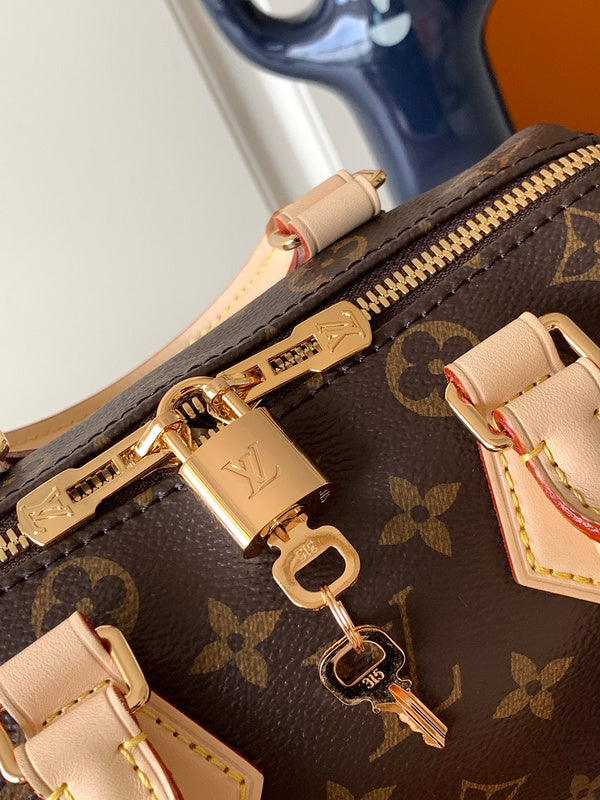 Glamy - LOV Bags - 670