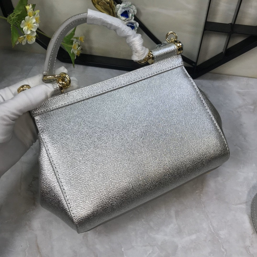 GLAMI MeGLAMIum Sicily Handbag In Dauphine Silver For Women 10.2in/26cm GLAMI