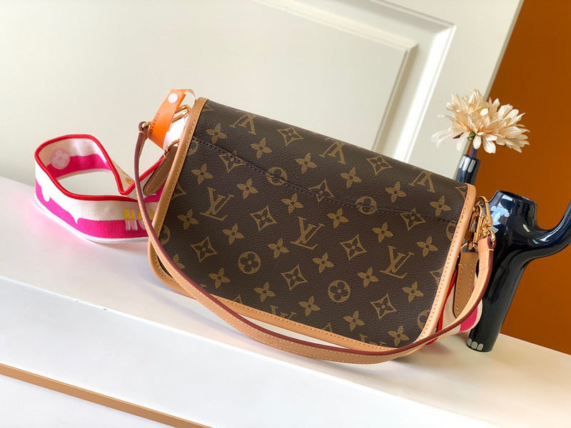 Satchel Bags - VL2 Bags - 320