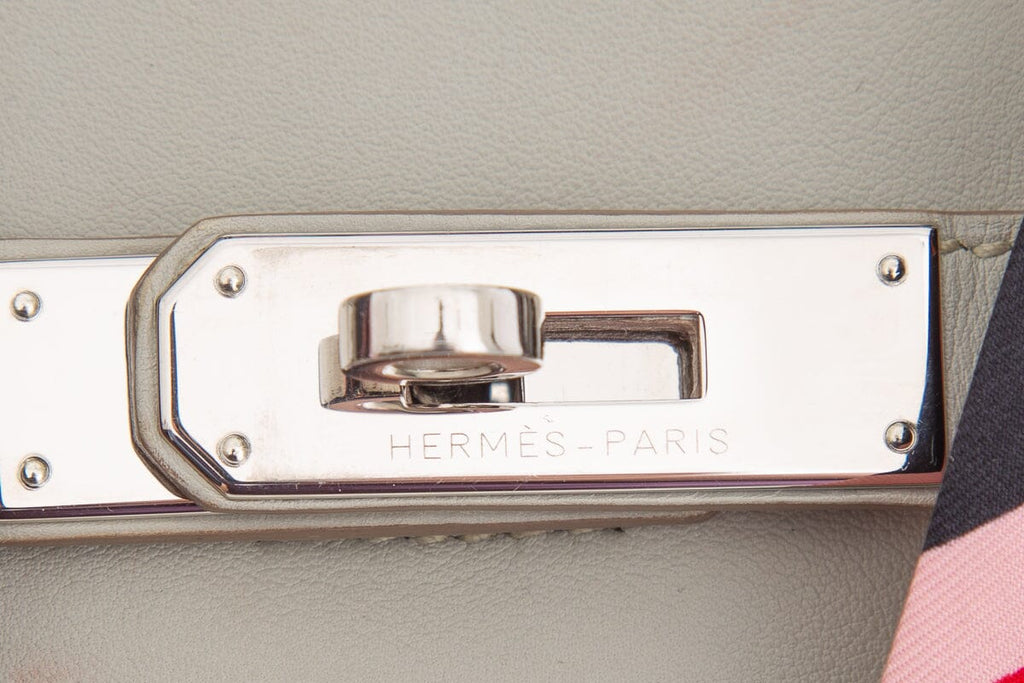 HermÃƒÆ’Ã‚Â¨s 2014 Square R Craie Swift 30 cm Birkin W/ Palladium HW