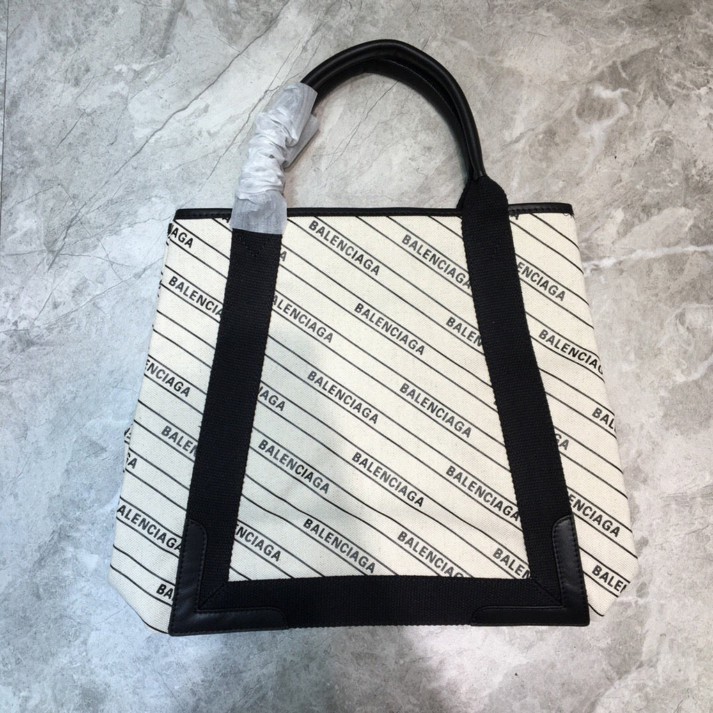 Balen Navy MeGLAMIum Cabas Tote Bag In White, For Women,  Bags 14.1in/36cm