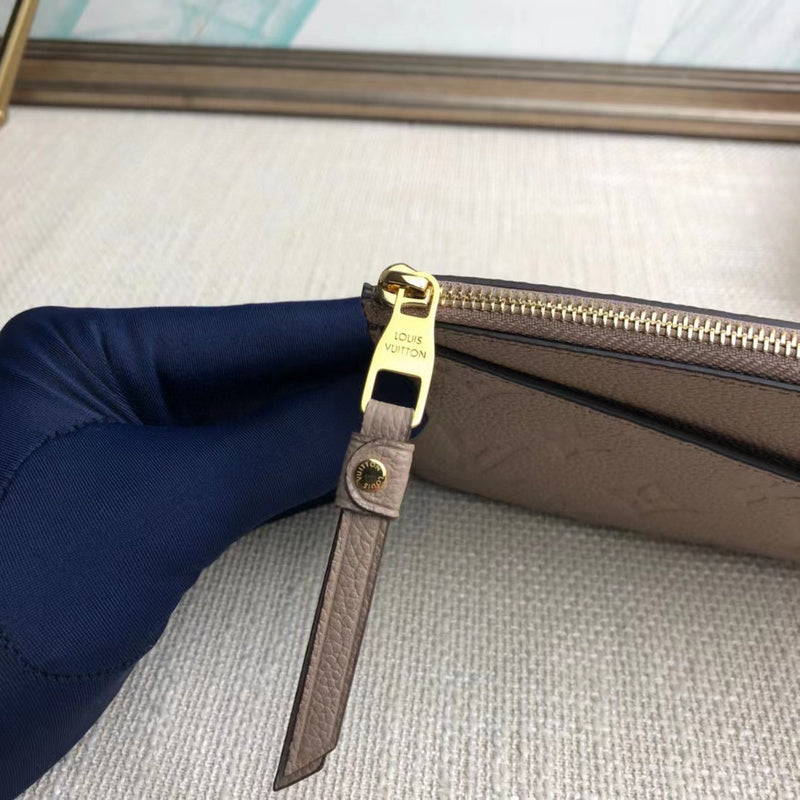 LOV2 Bags - Luxurious Bags  2177