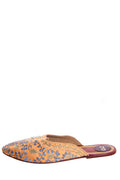 Cydney Mandel Peach Embroidered Loafers SZ 6