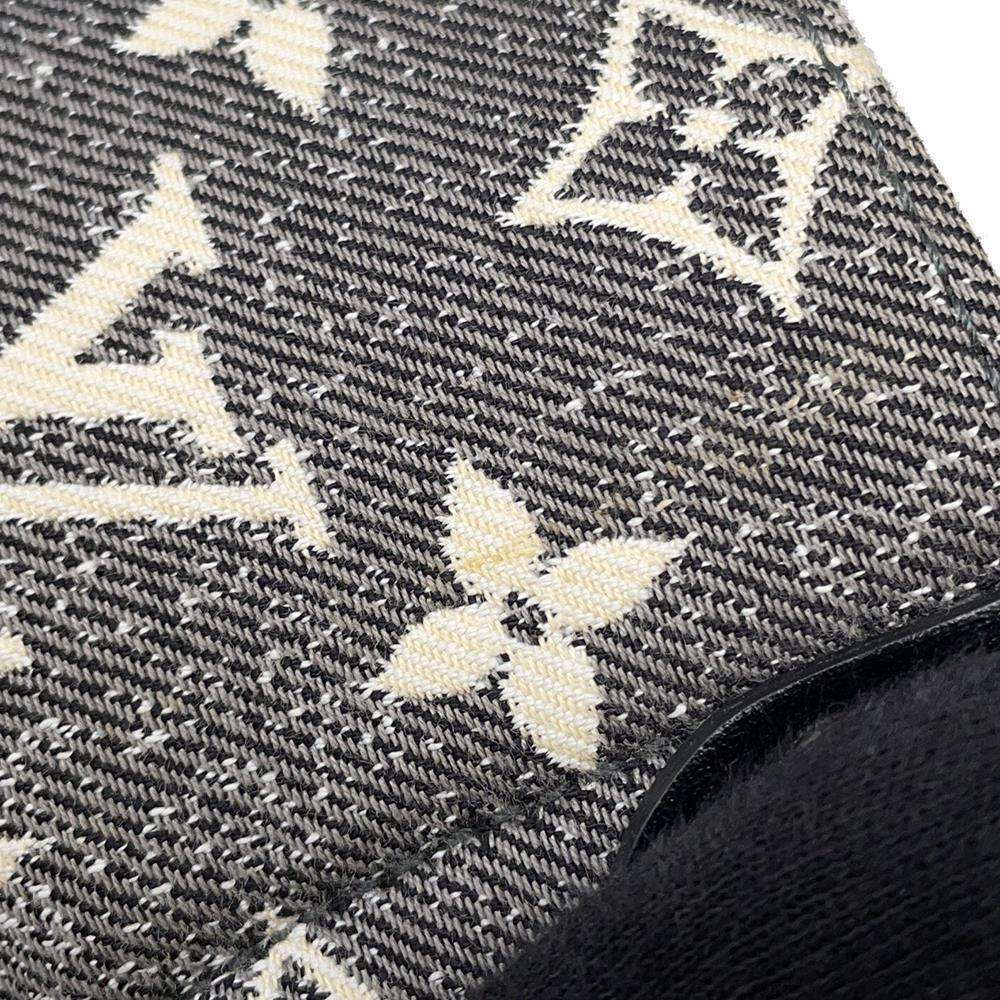 LOUIS VUITTON Onthego Noir/White M46448 Monogram・Jacquard Denim Size MM