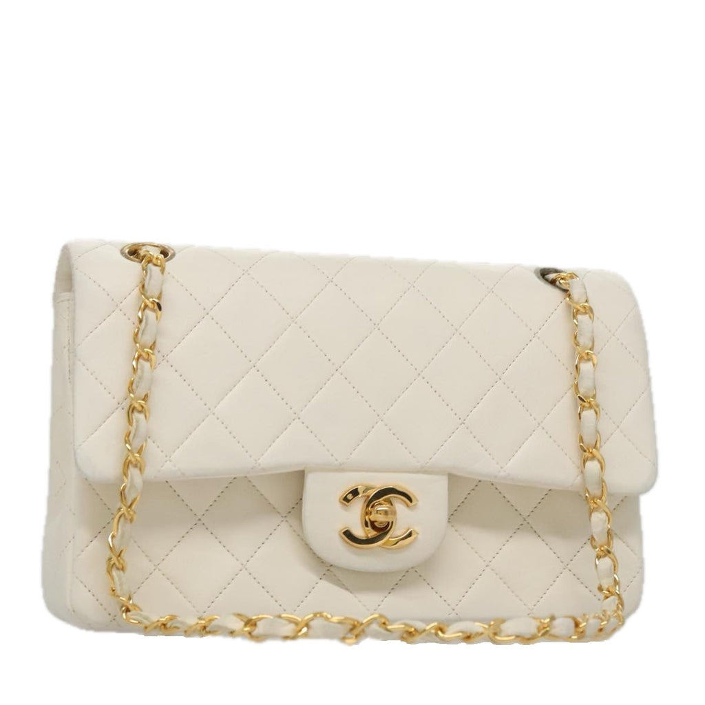 CHANEL Matelasse Chain Shoulder Bag Leather White Gold CC 96085