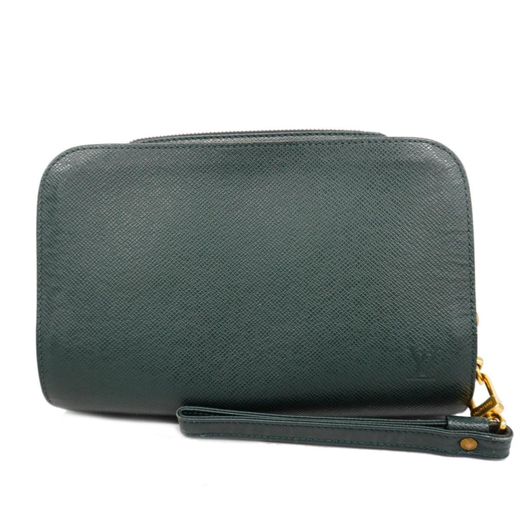 Louis Vuitton Taiga  Leather Clutch Bag ()
