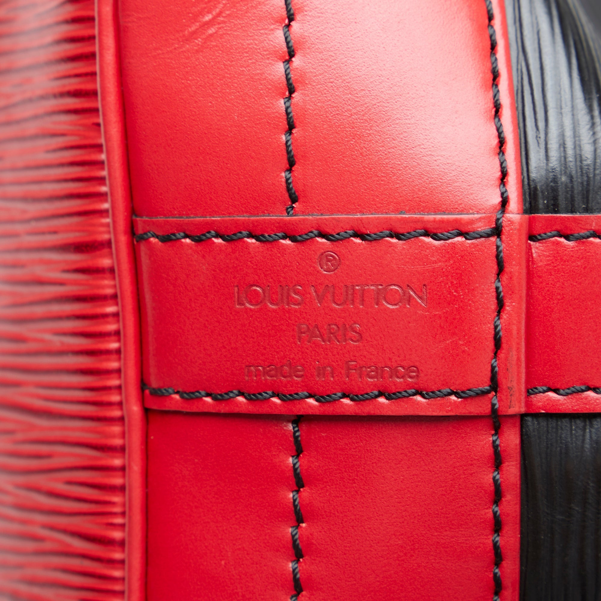 Louis Vuitton Petit NoÃƒÆ’Ã‚Â© Bicolor Epi