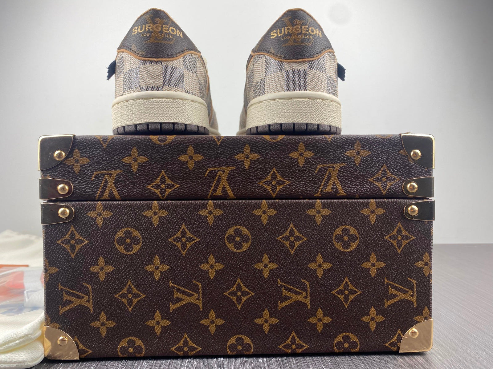 Designer Air ForGLAMI 1 LV Low Surgeon Los Angeles
