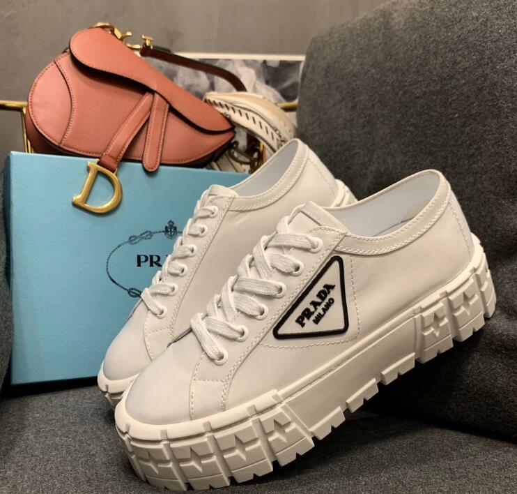 GlamyWomen Shoes - 698