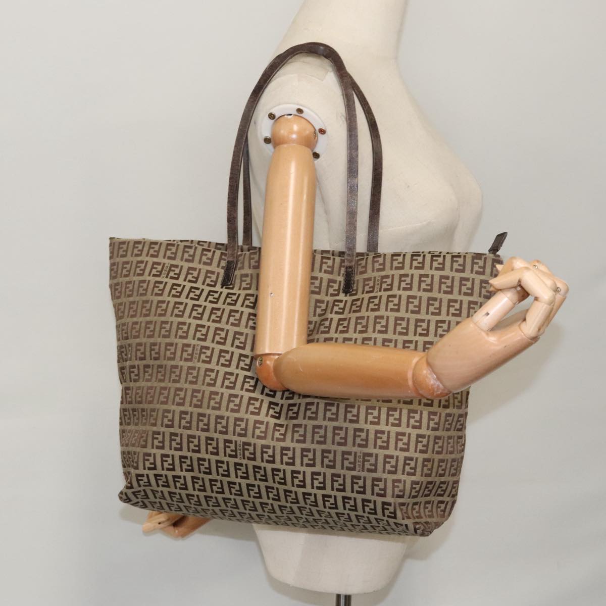 FENDI Zucchino Canvas Tote Bag Beige 97032
