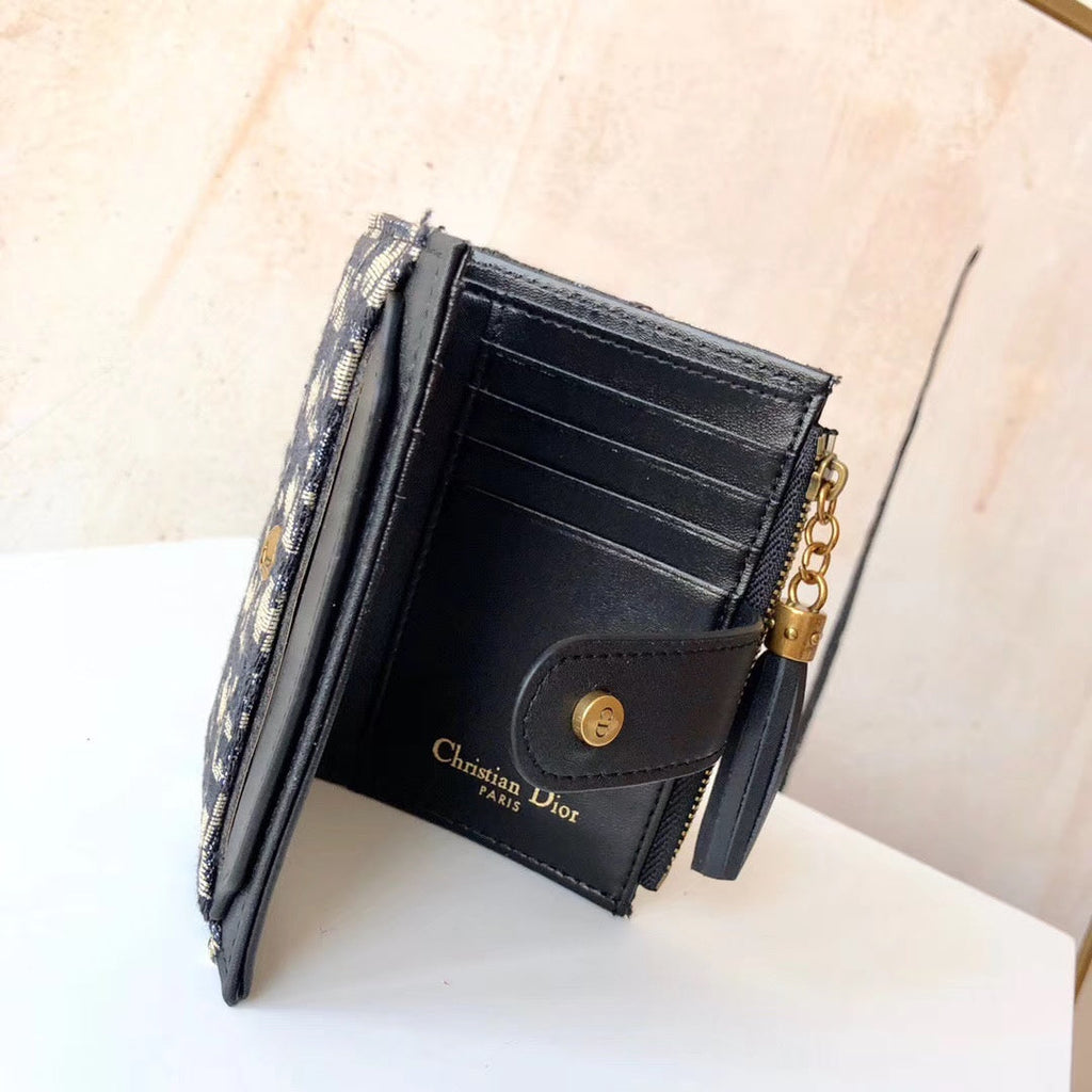 EN - New Arrival Wallet DIR 002