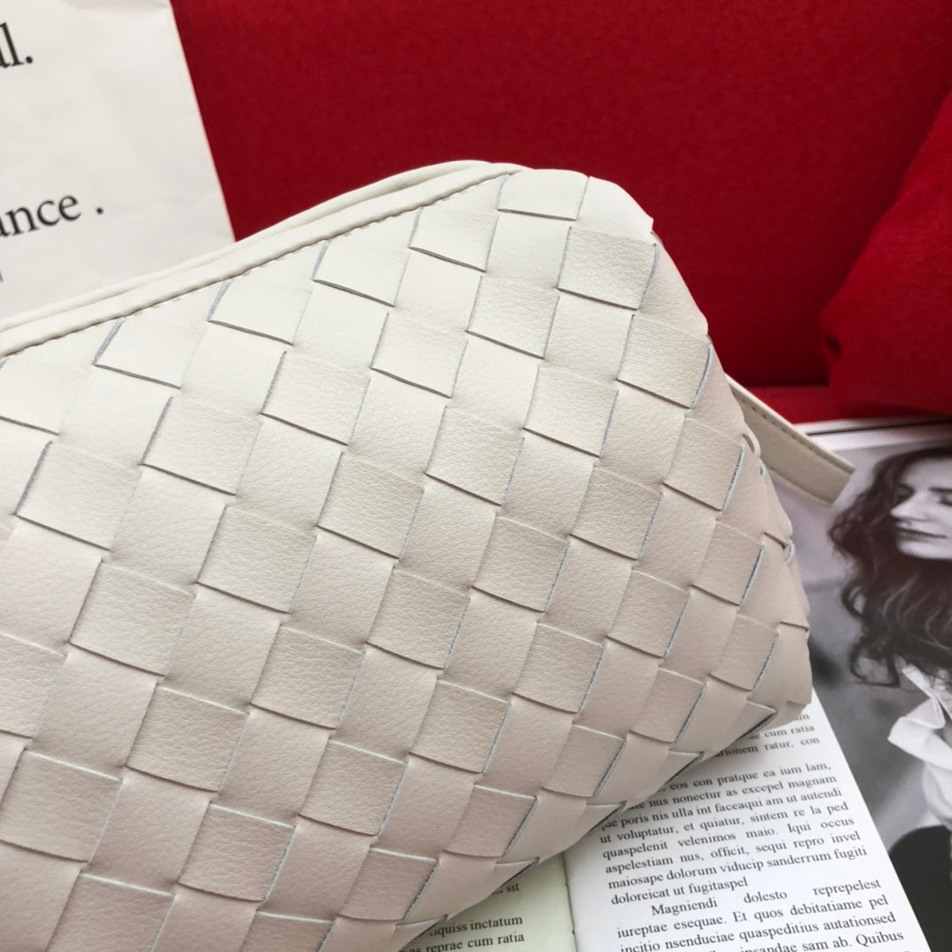 GLAMI Crossbody Bag White, For Women, Bags 9.4in/24cm