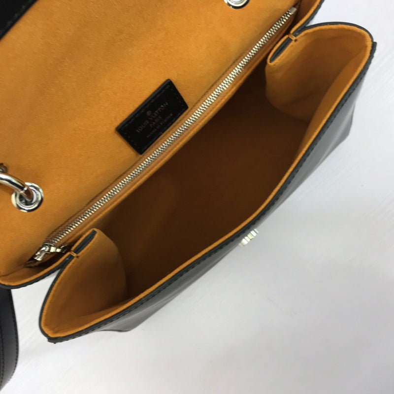 LOV2 Bags - Luxurious Bags  1708