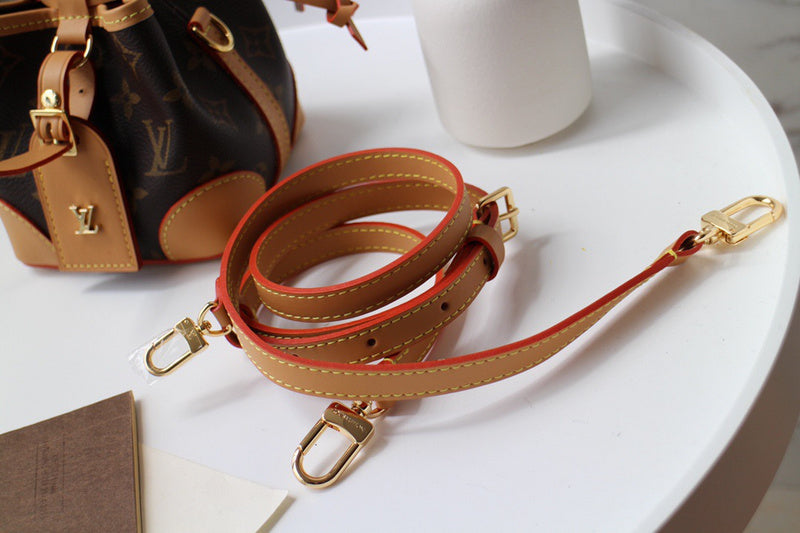 LOV2 Bags - Luxurious Bags  1587