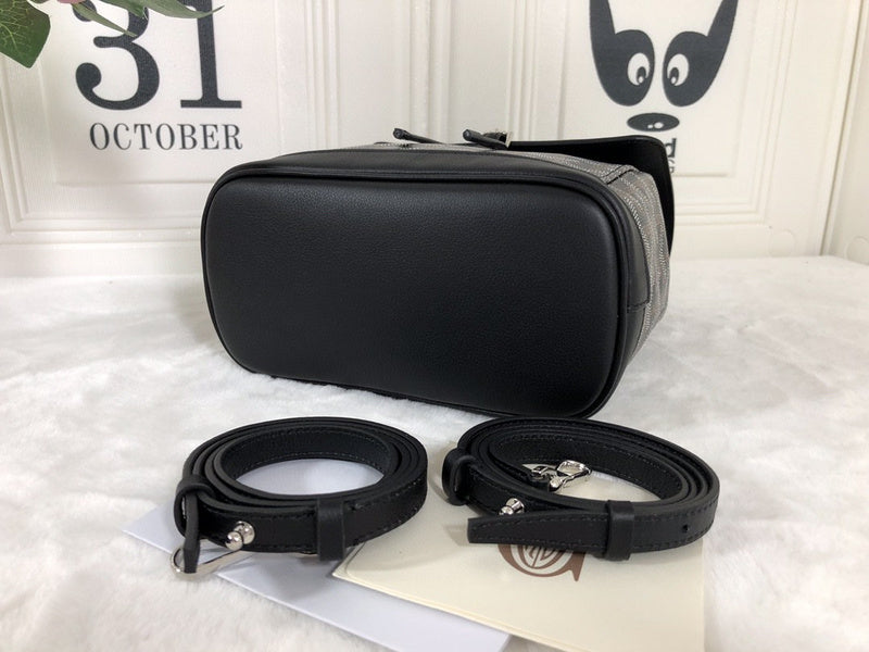 ELE - GOD Bags - 025