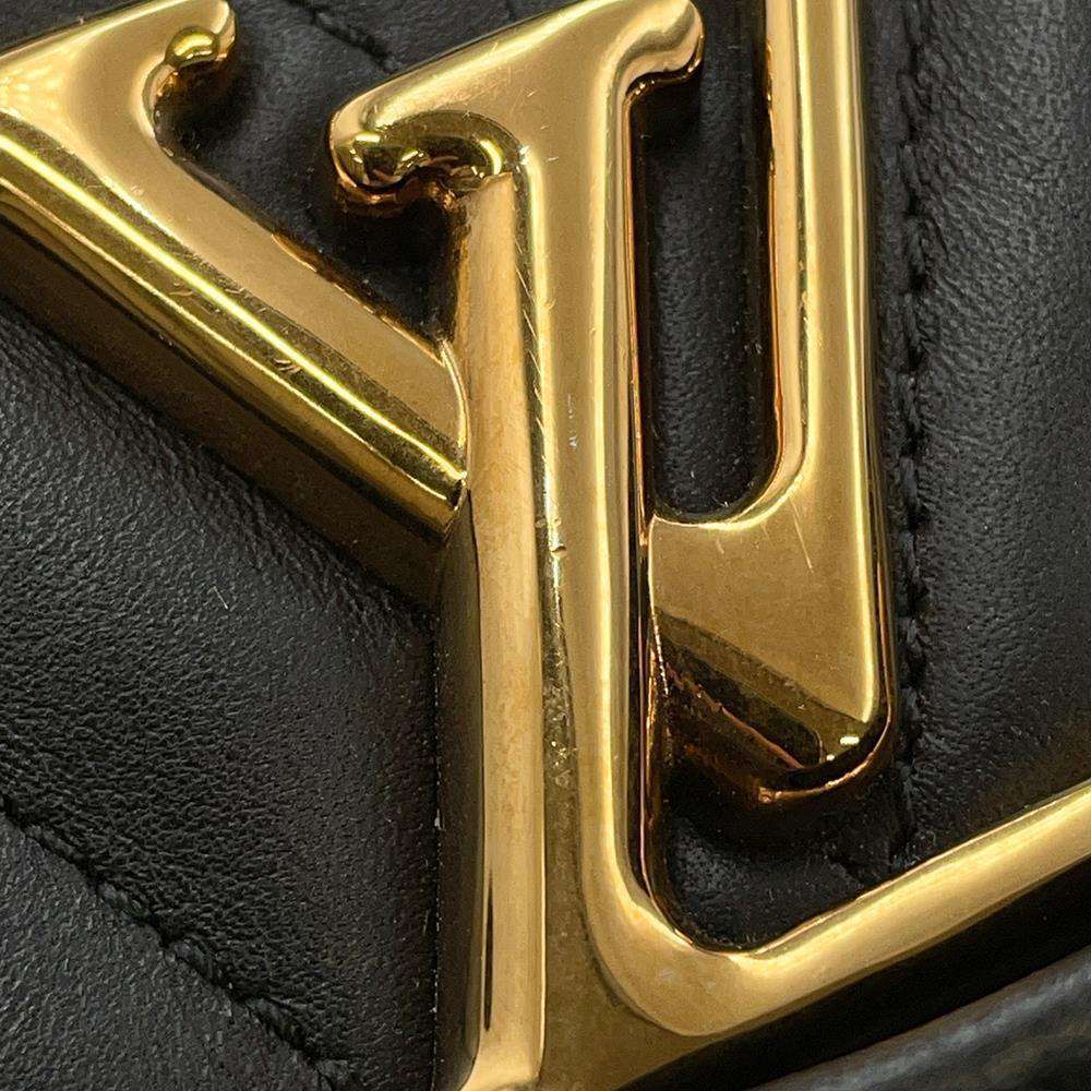 LOUIS VUITTON new wave new camera bag Noir M53682 Calf Leather