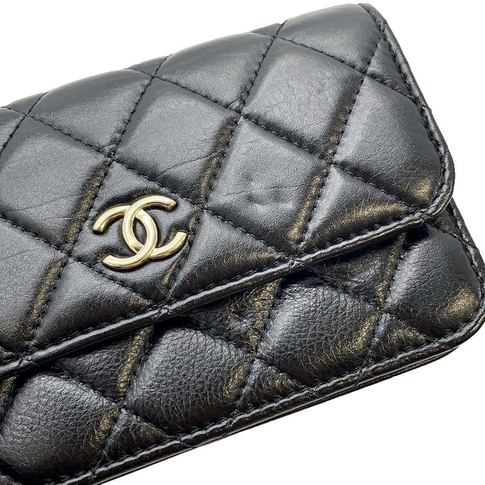 CHANEL matelasse pearl chain wallet BlackAP1839 Lambskin