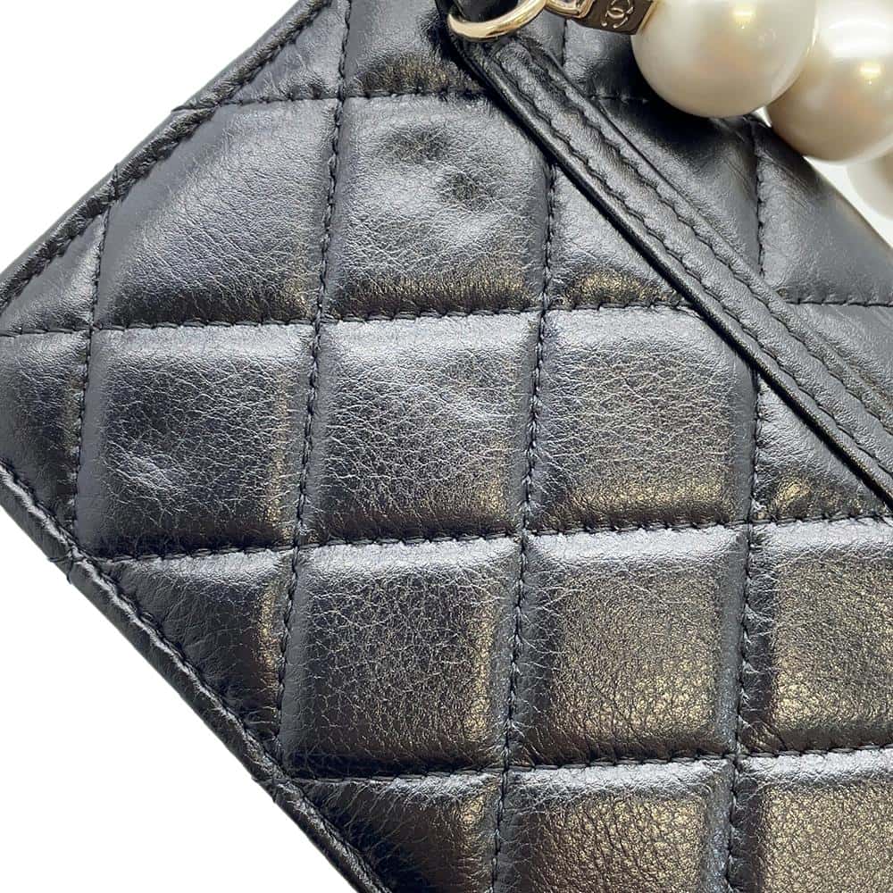 CHANEL matelasse pearl chain wallet BlackAP1839 Lambskin