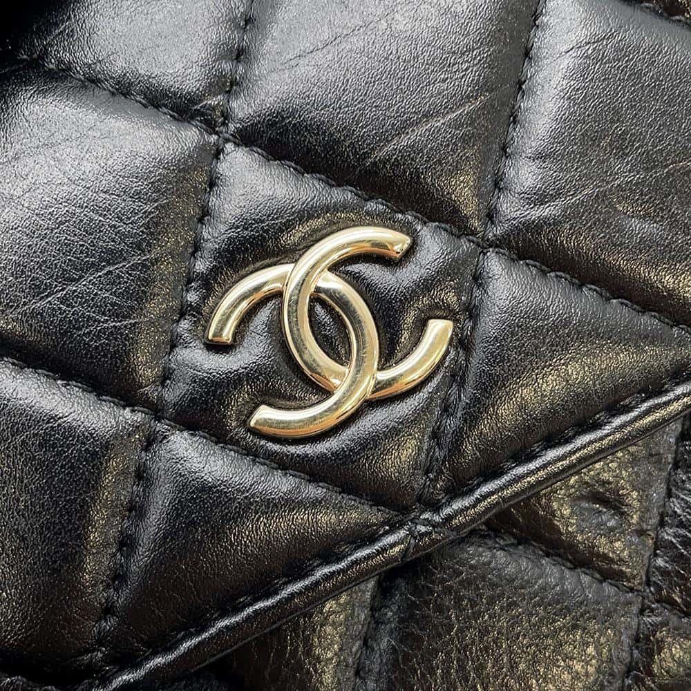 CHANEL matelasse pearl chain wallet BlackAP1839 Lambskin