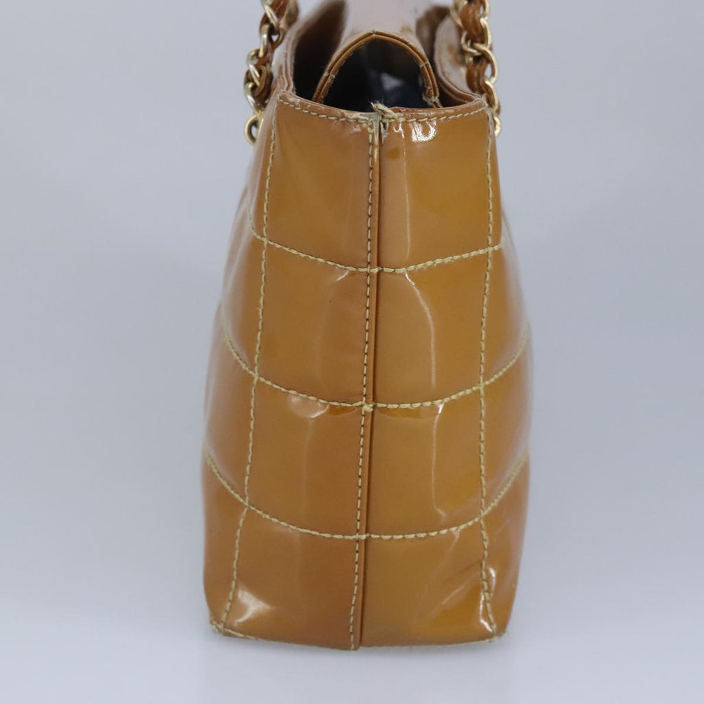 CHANEL Choco Bar Chain Shoulder Bag Patent leather Gold Beige CC 97452